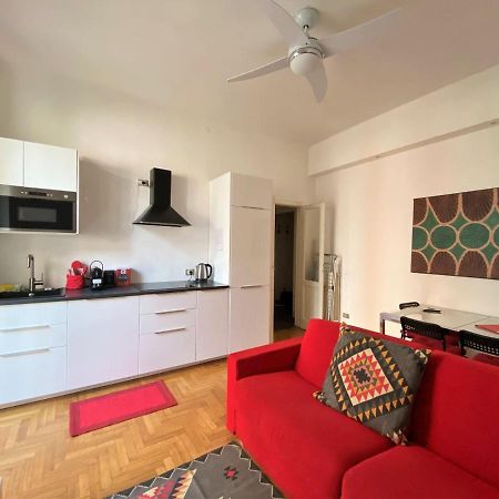 Via Benzi Apartment โกโม ภายนอก รูปภาพ